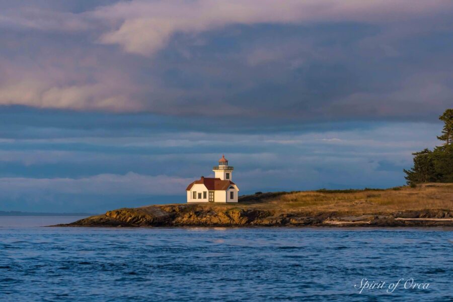 patos lighthouse at sunset