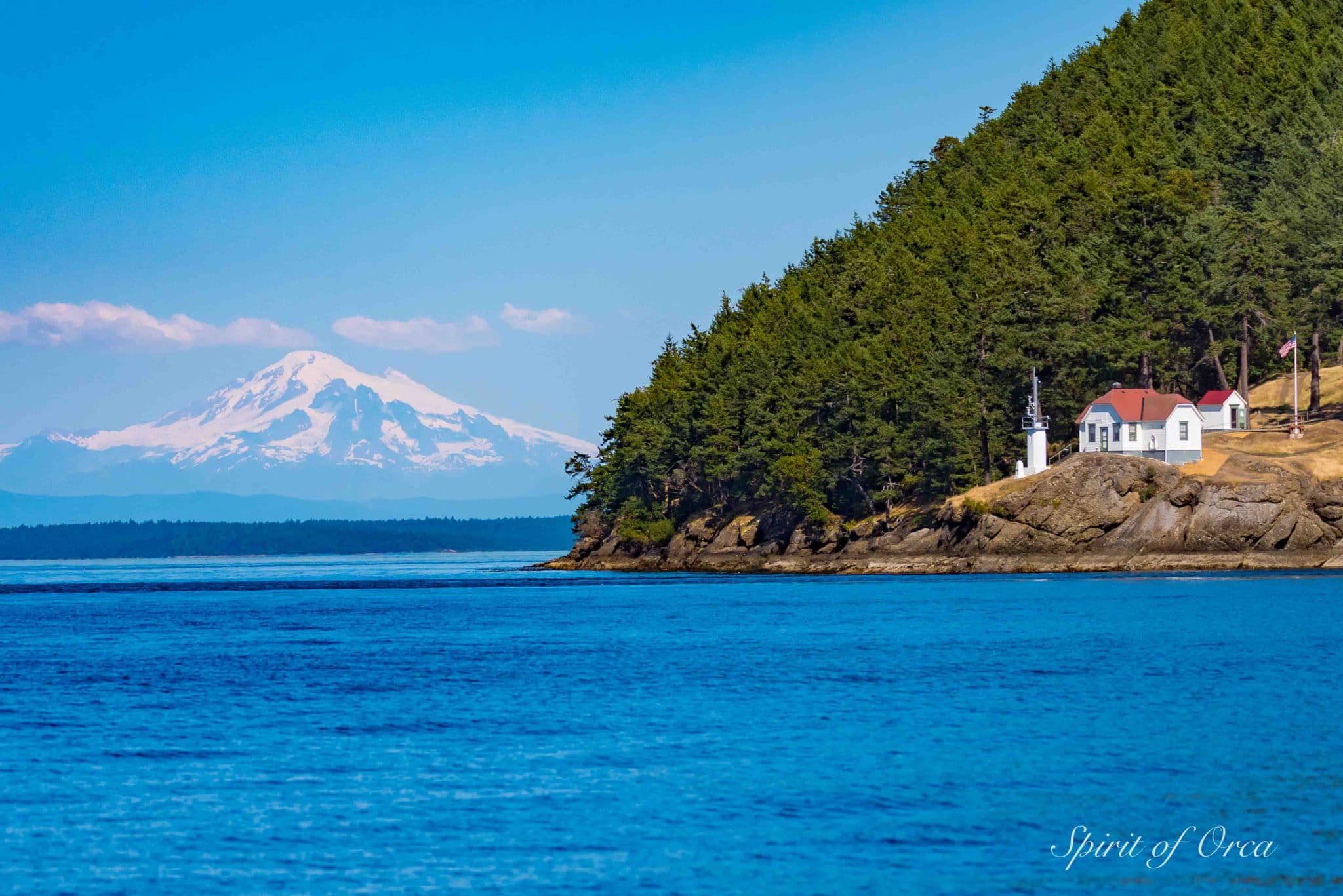 turn point lighthouse and mount baker